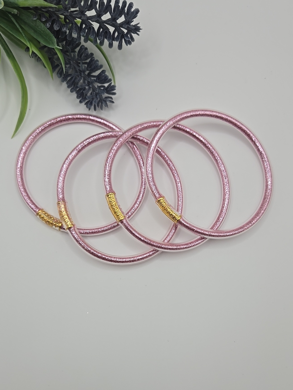 All Weathers Womens Bracelets. Color Rose. (Not Budhagilrs)